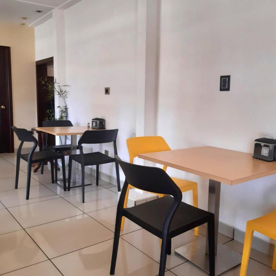 Hotel Villa Florencia Zona Rosa San Salvador Eksteriør billede