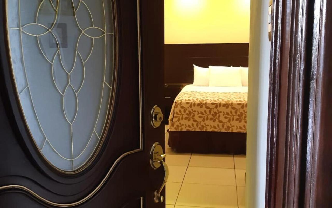 Hotel Villa Florencia Zona Rosa San Salvador Eksteriør billede