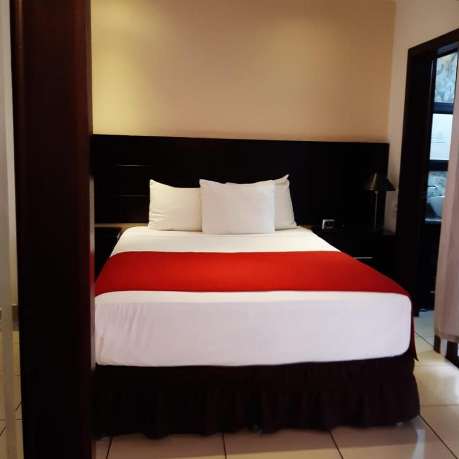 Hotel Villa Florencia Zona Rosa San Salvador Eksteriør billede