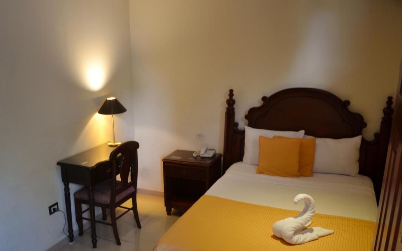 Hotel Villa Florencia Zona Rosa San Salvador Eksteriør billede