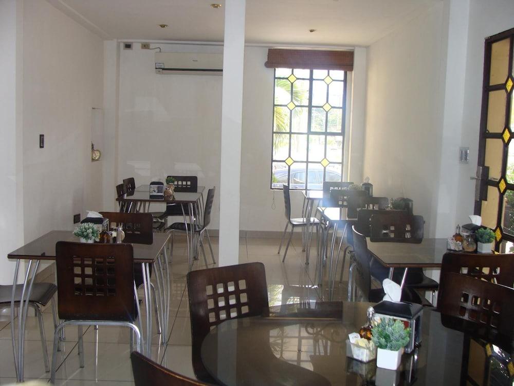 Hotel Villa Florencia Zona Rosa San Salvador Eksteriør billede