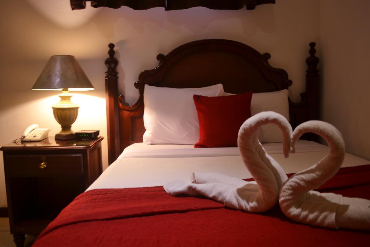 Hotel Villa Florencia Zona Rosa San Salvador Eksteriør billede