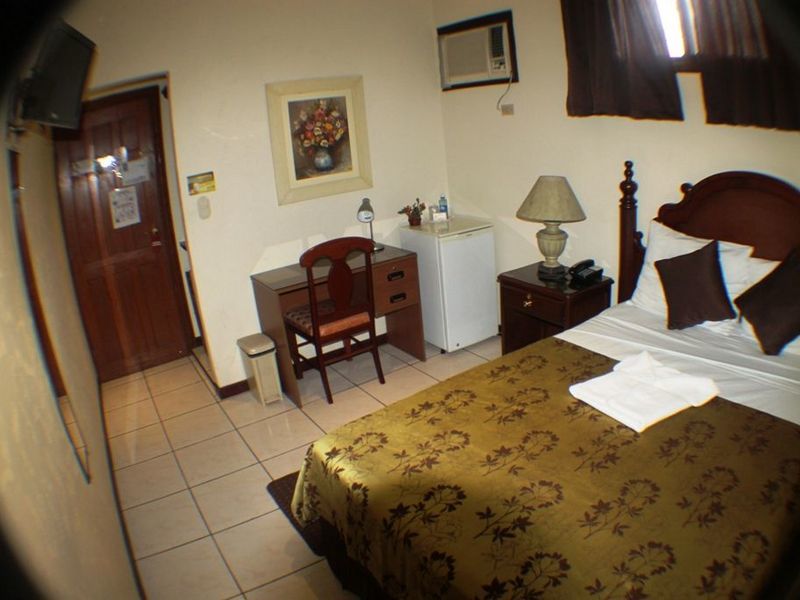 Hotel Villa Florencia Zona Rosa San Salvador Eksteriør billede